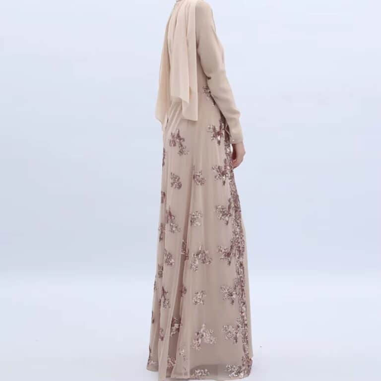 Abaya Beige Brodée à Manches Longues 3