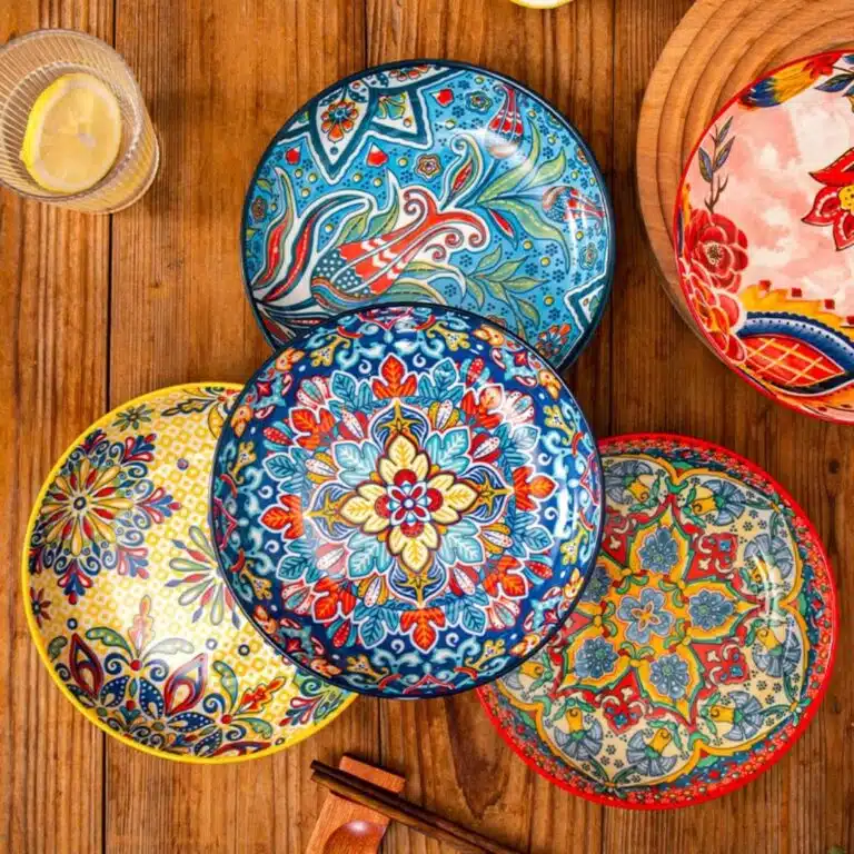 Assiette en céramique bohème