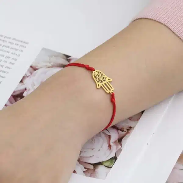 Bracelet cordon main de Fatma