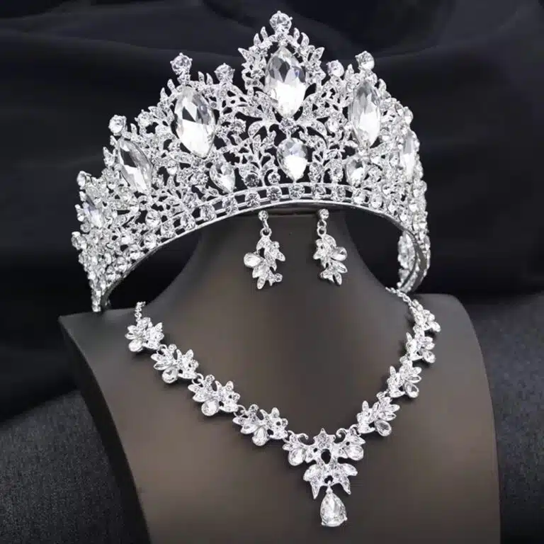 Couronne Orientale avec Bijoux 5