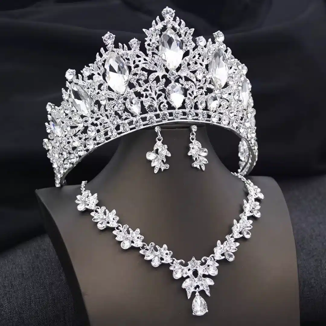 Couronne Orientale avec Bijoux 5