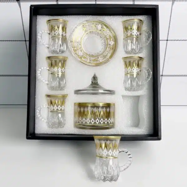 Ensemble tasses à thé oriental en verre doré