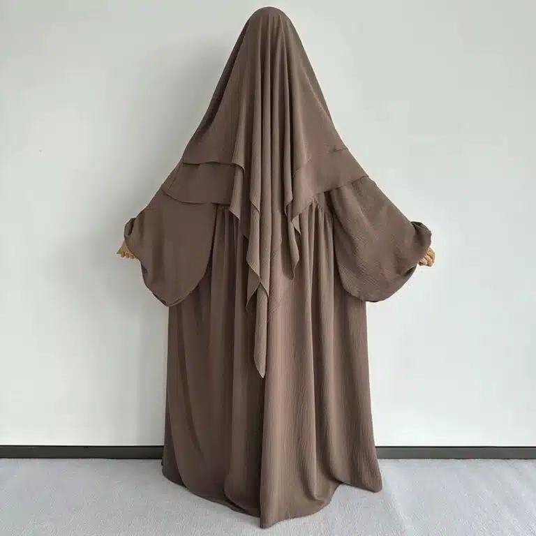 Jilbab avec niqab intégré