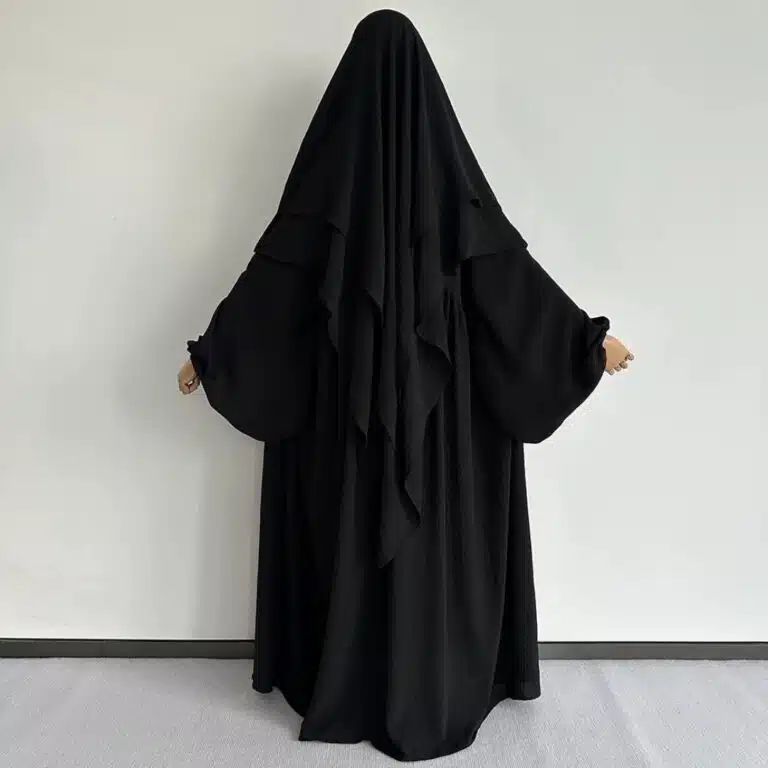 Jilbab avec niqab intégré