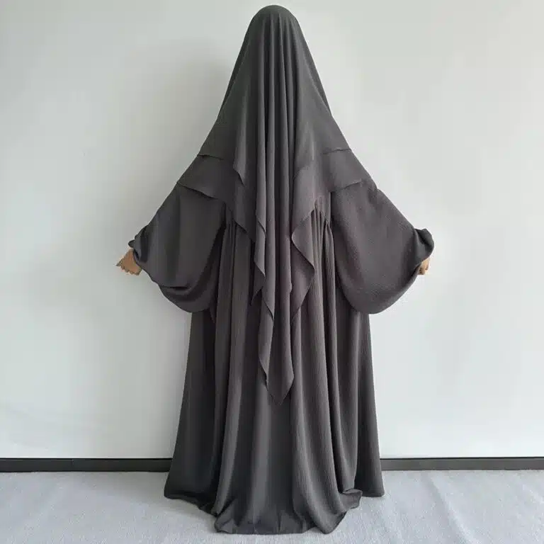Jilbab avec niqab intégré