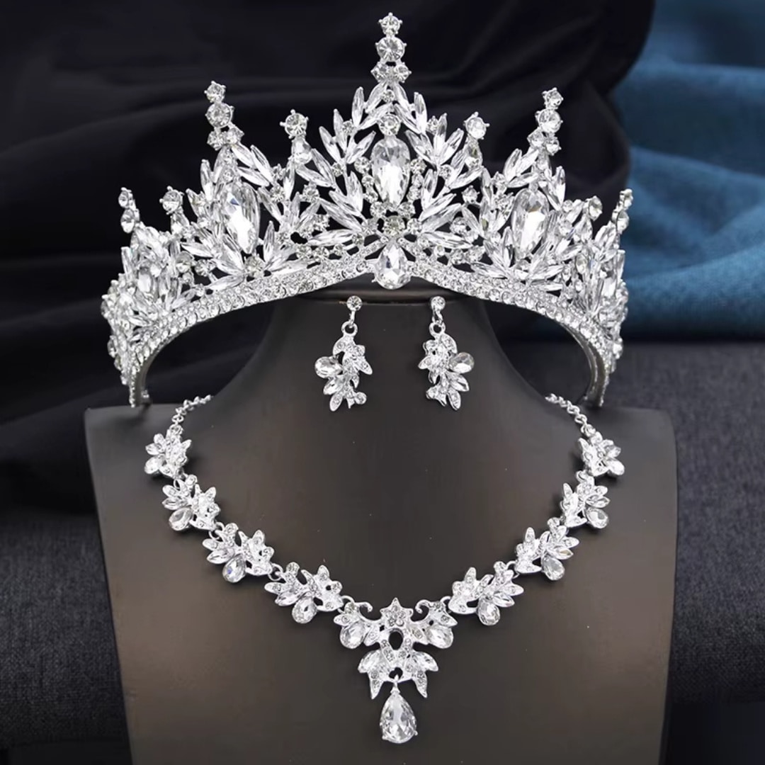 Parure Royale Orientale – Couronne, Collier et Boucles D'oreilles 8