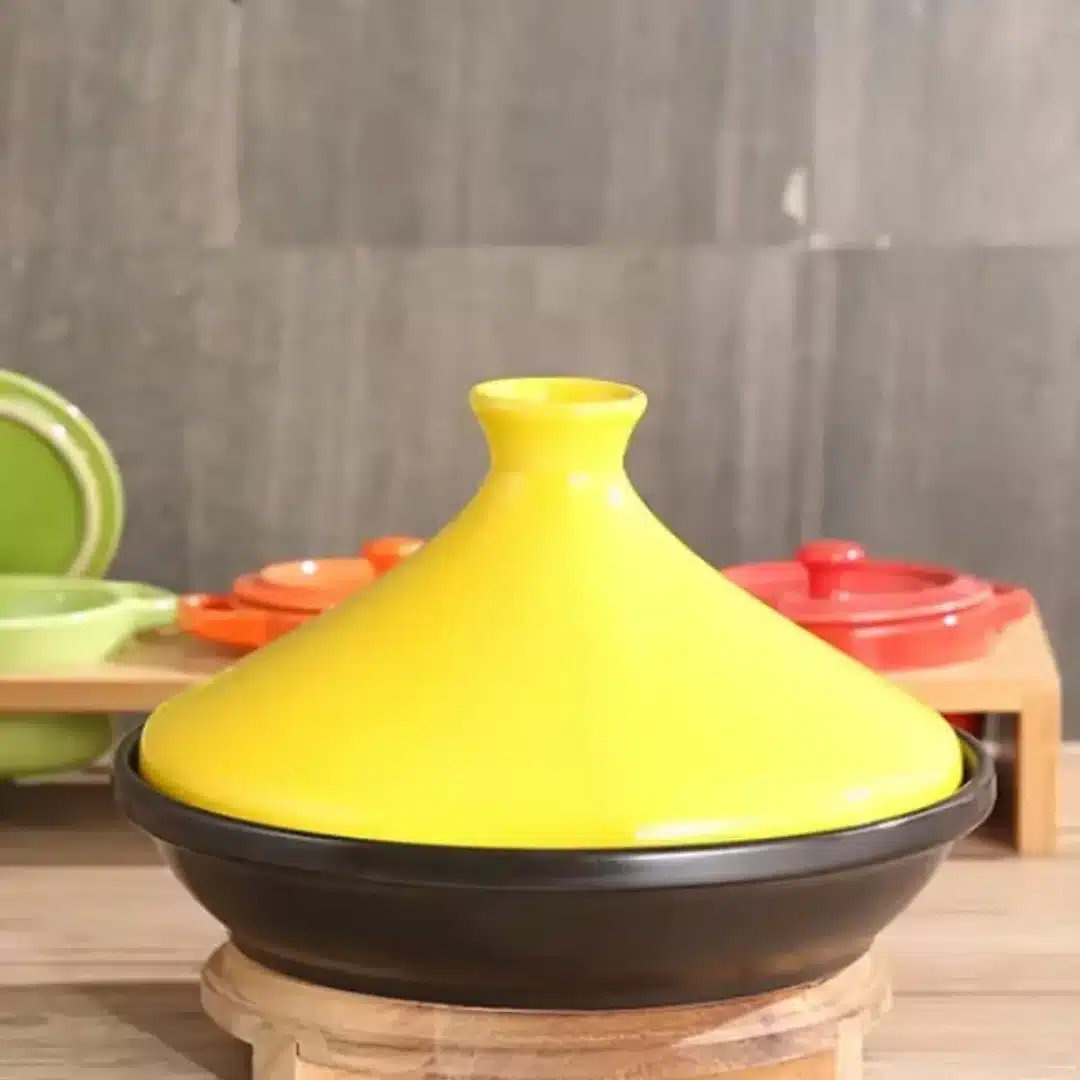 Pot marocain en céramique à tajine