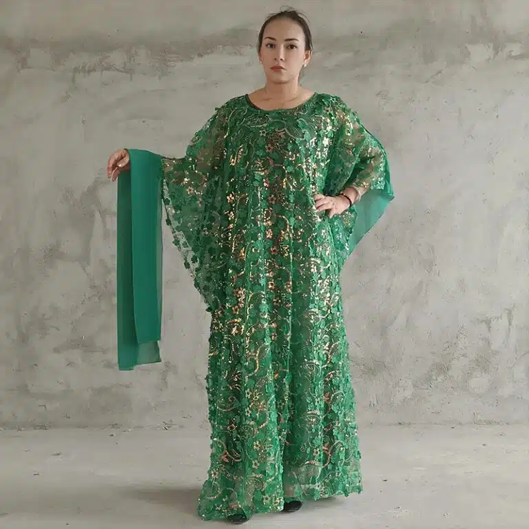 Robe orientale brodée Farasha à sequins