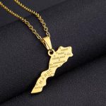 Collar con colgante de mapa de Marruecos