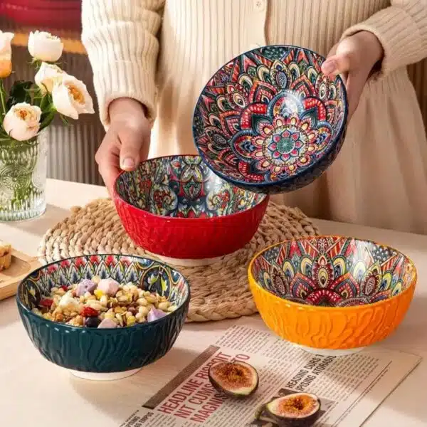 Lot de 4 bols multicolores à motifs orientaux