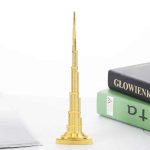 Statue Burj Khalifa en fer