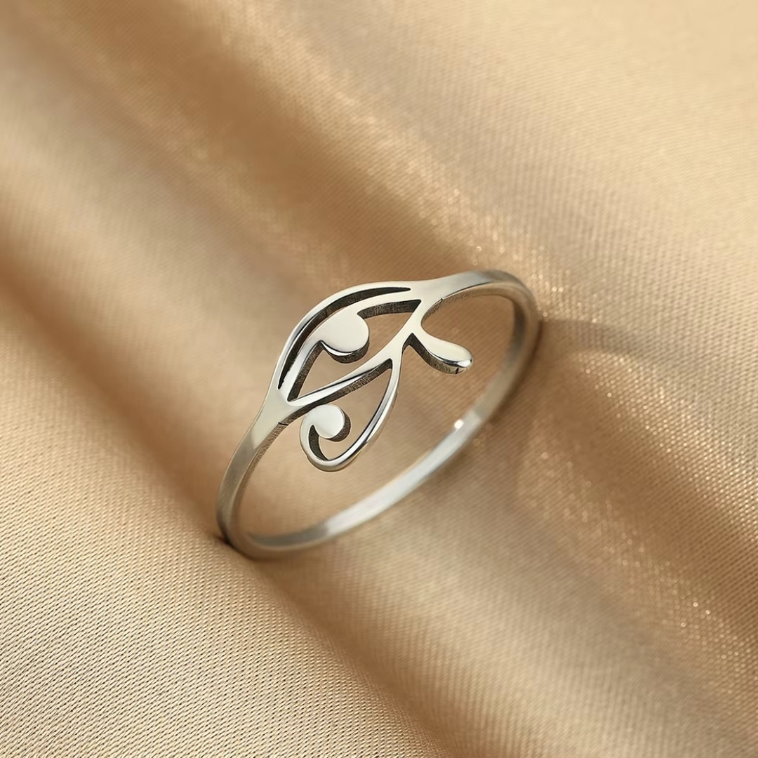 Bague Orientale avec oeil D'horus 5