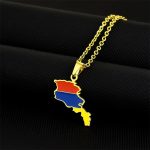 Collar mapa de Armenia tricolor de acero inoxidable