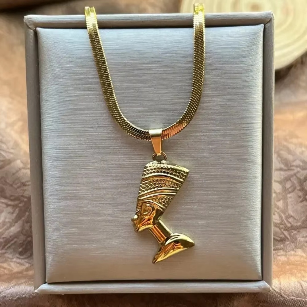 Collier Nefertiti 3