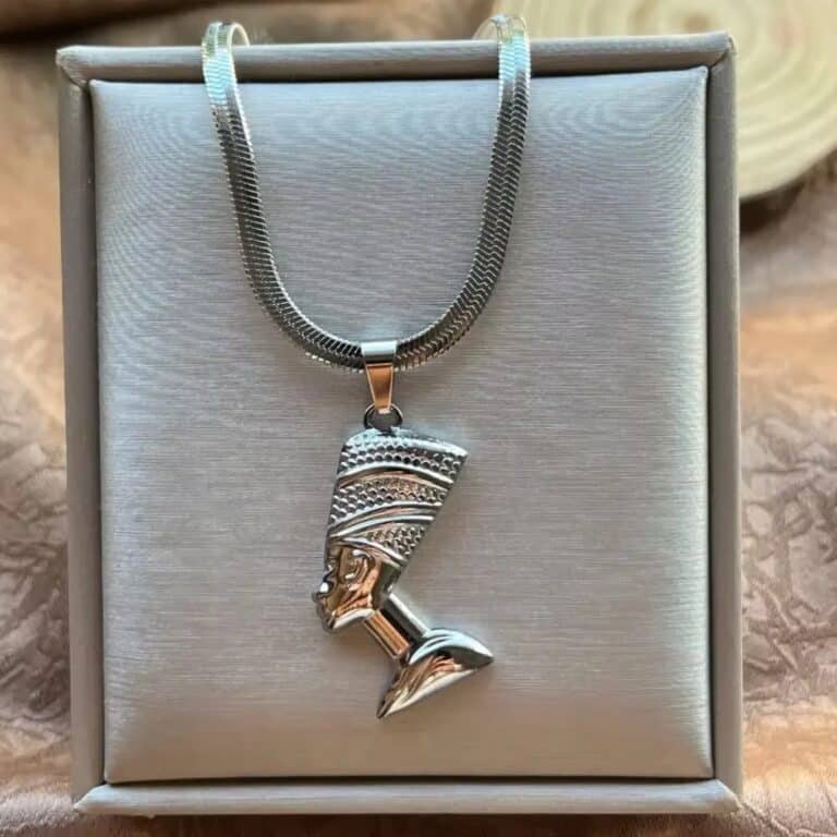 Collier Nefertiti 4