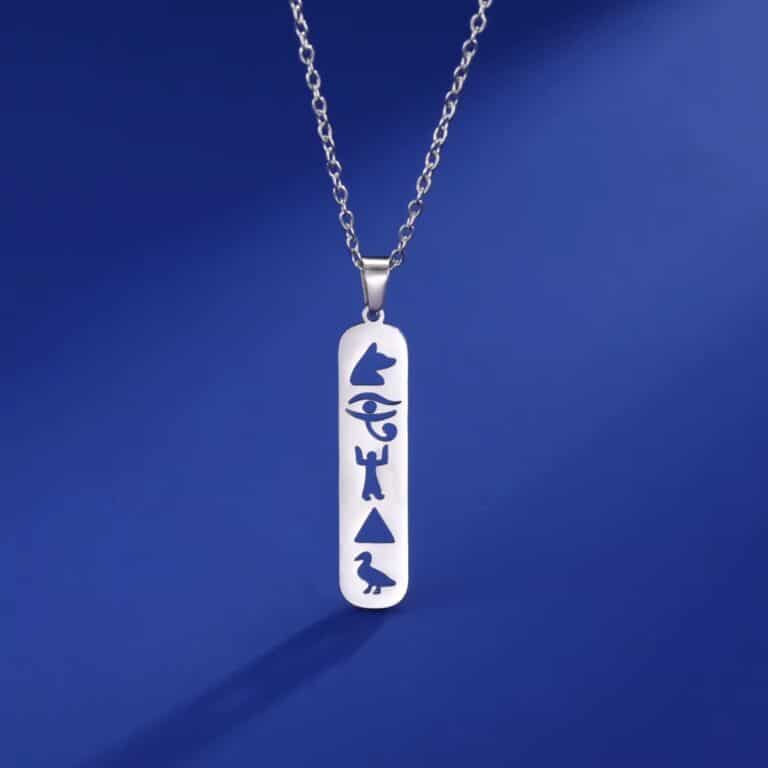 Collier Pendentif avec Motifs Traditionnels Égyptien 4