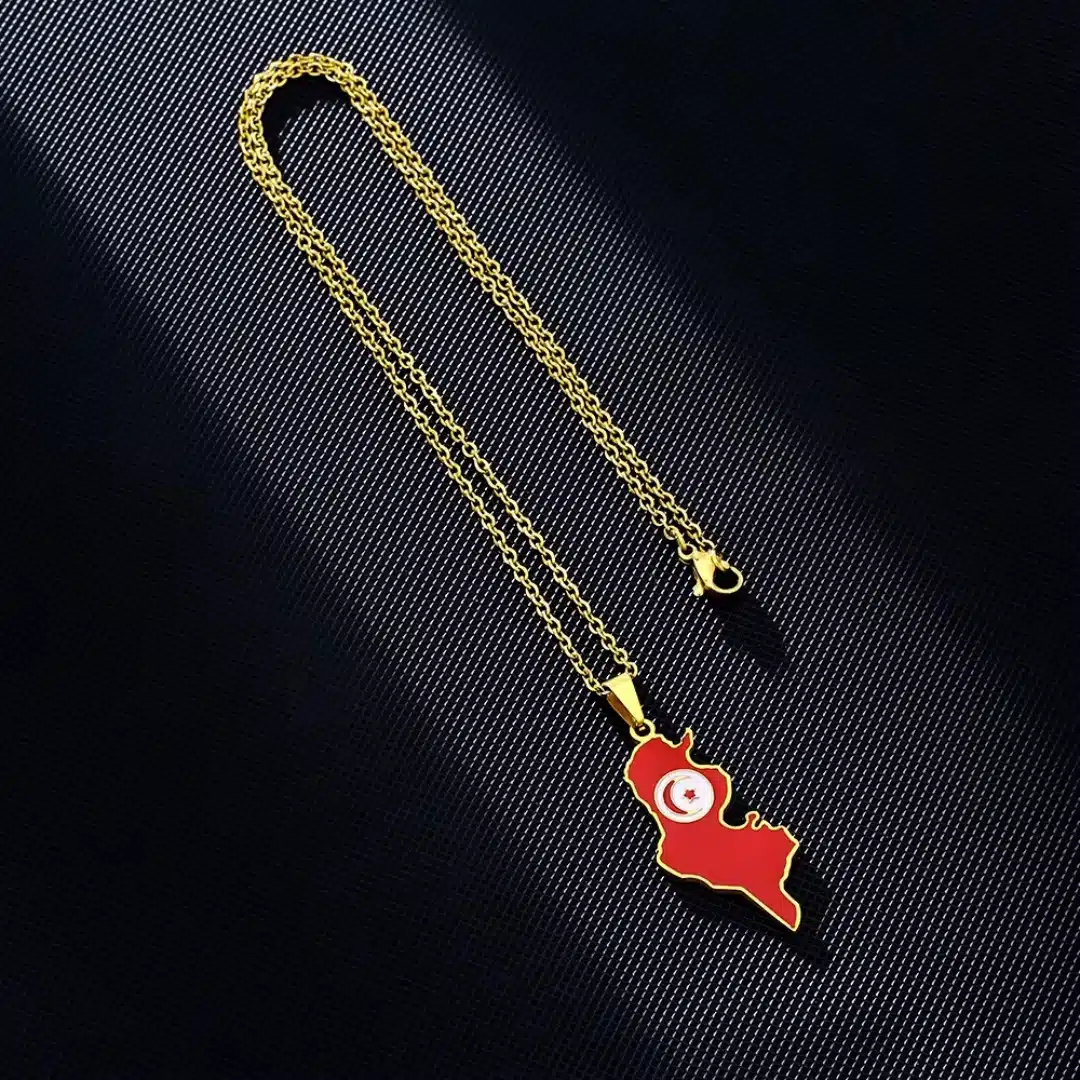 Collier Tunisie carte du pays émaillée rouge