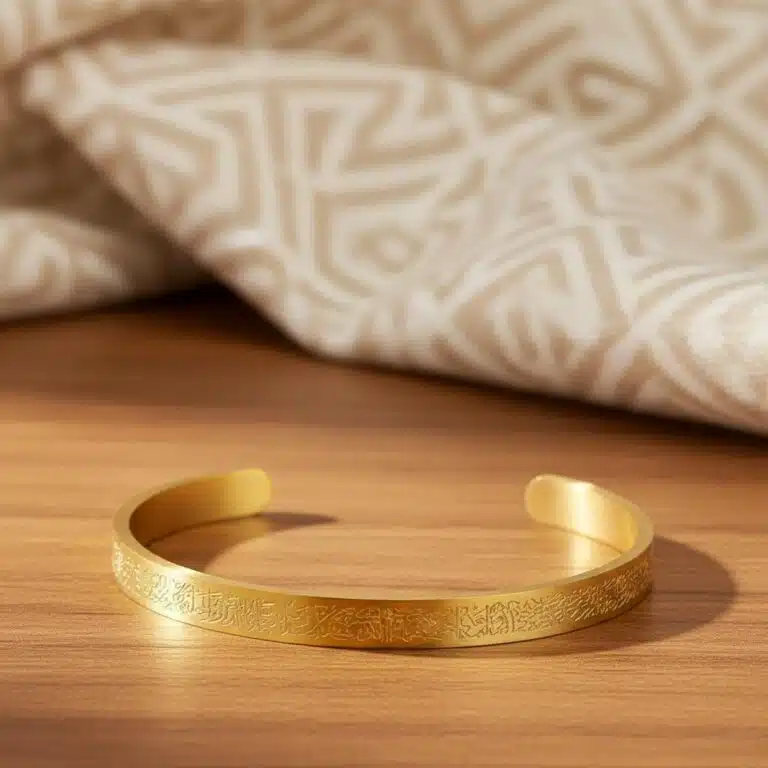 Jonc bracelet gravé en calligraphie arabe