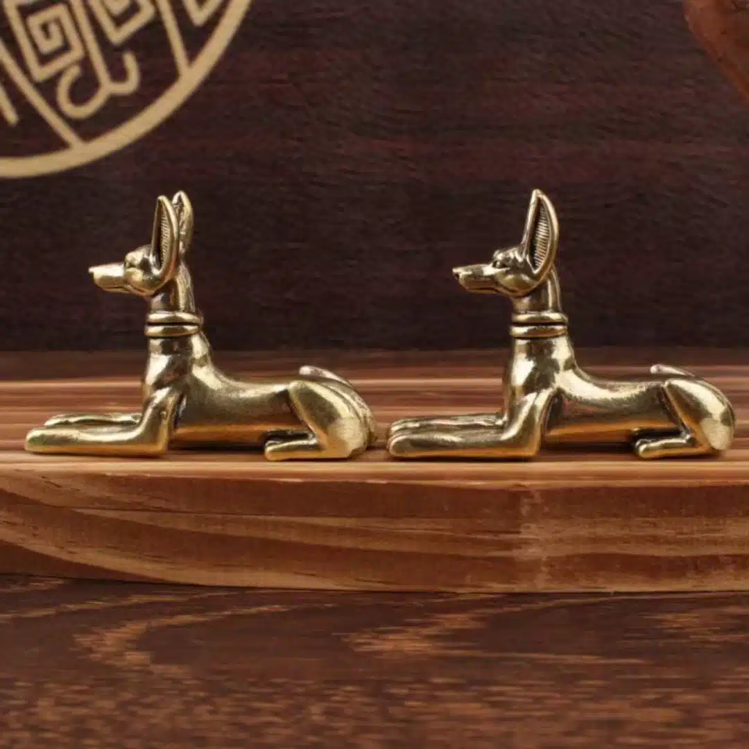 Petite statuette en cuivre doré statue Anubis