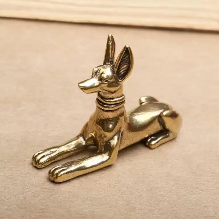 Petite statuette en cuivre doré statue Anubis