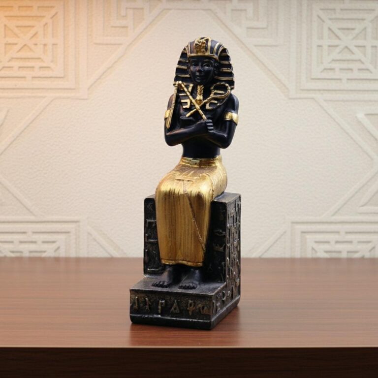 statue-pharaon-ygyptien-noir-et-or-en-rysine-picture-6391