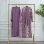 Geborduurde lila abaya van bloemenkant