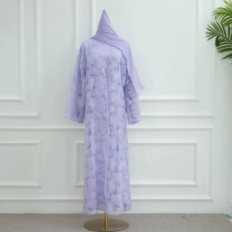 Abaya Brodée Lilas en Dentelle Florale 4
