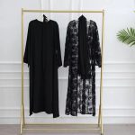 Geborduurde lila abaya van bloemenkant