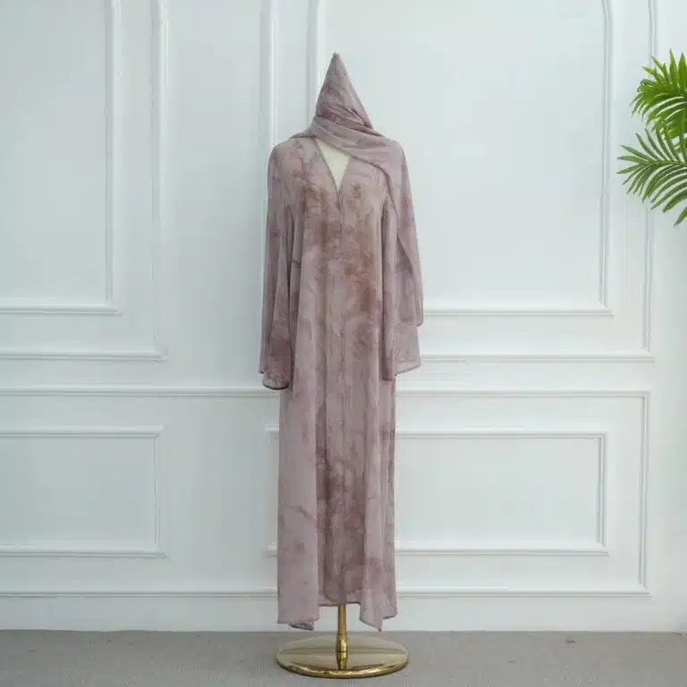 Abaya en mousseline à capuchon en tissu léger