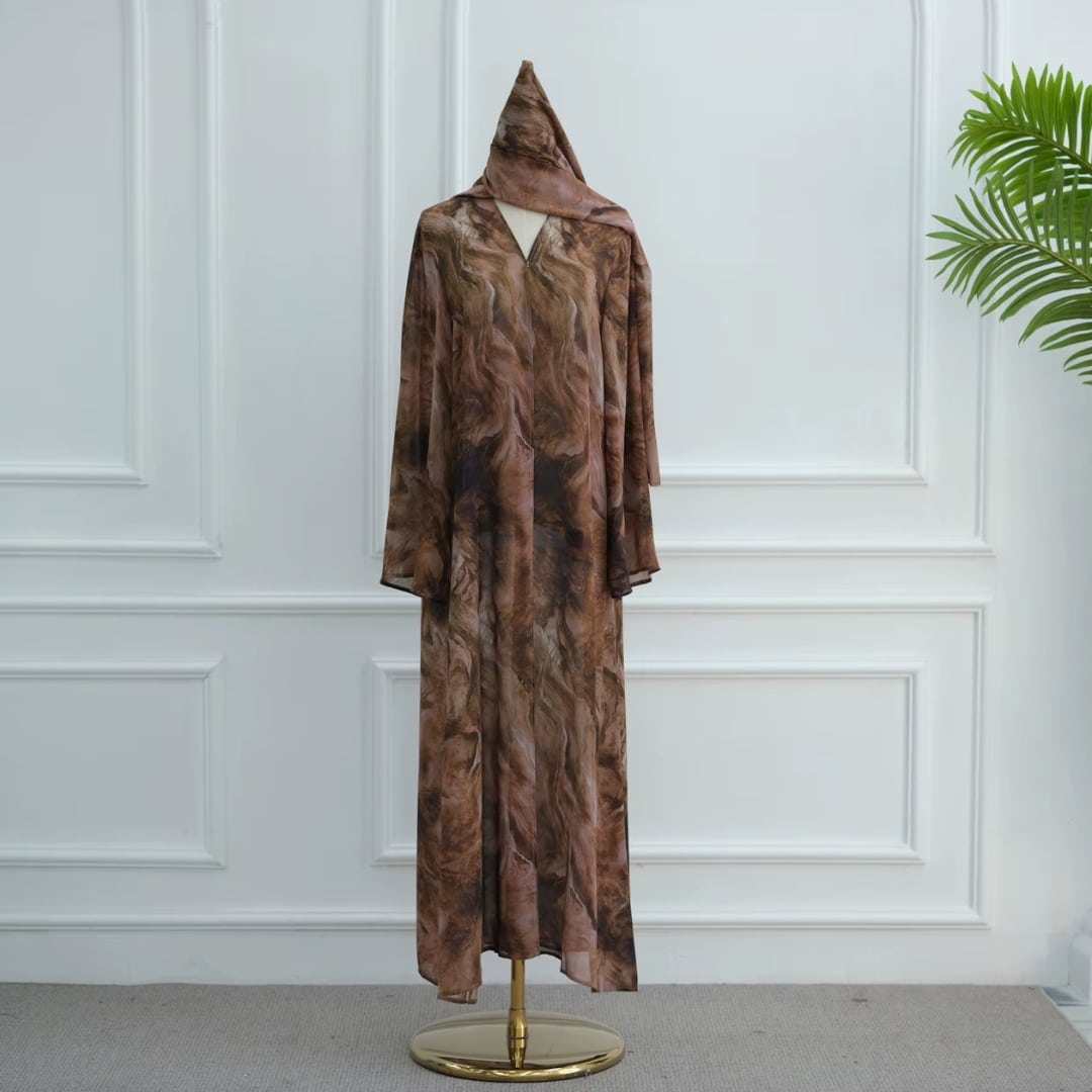 Abaya en Mousseline à Capuchon en Tissu Léger 9