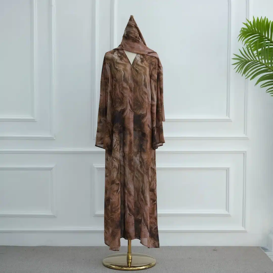Abaya en mousseline à capuchon en tissu léger
