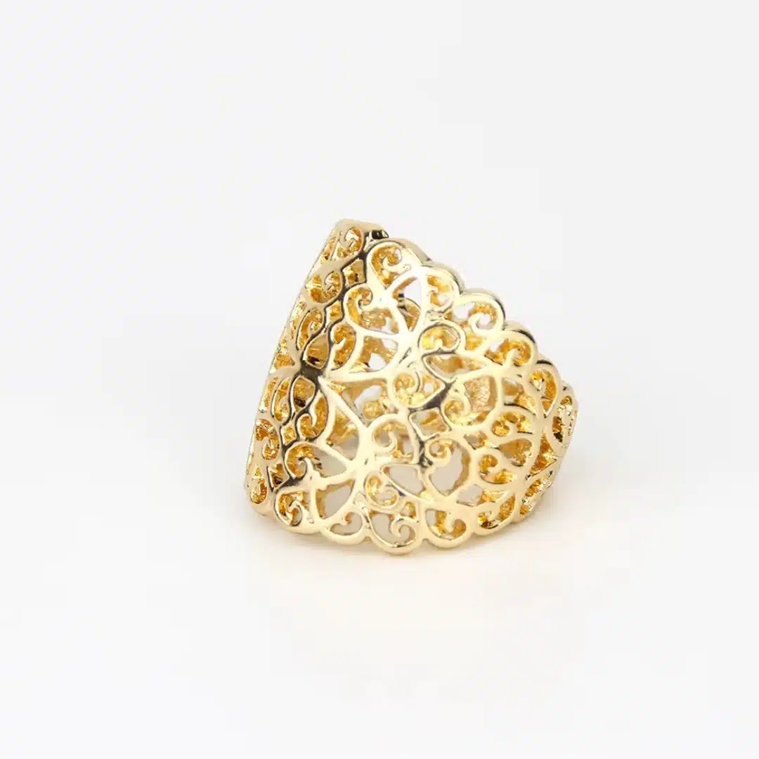 Bague turque en alliage dore ajoure
