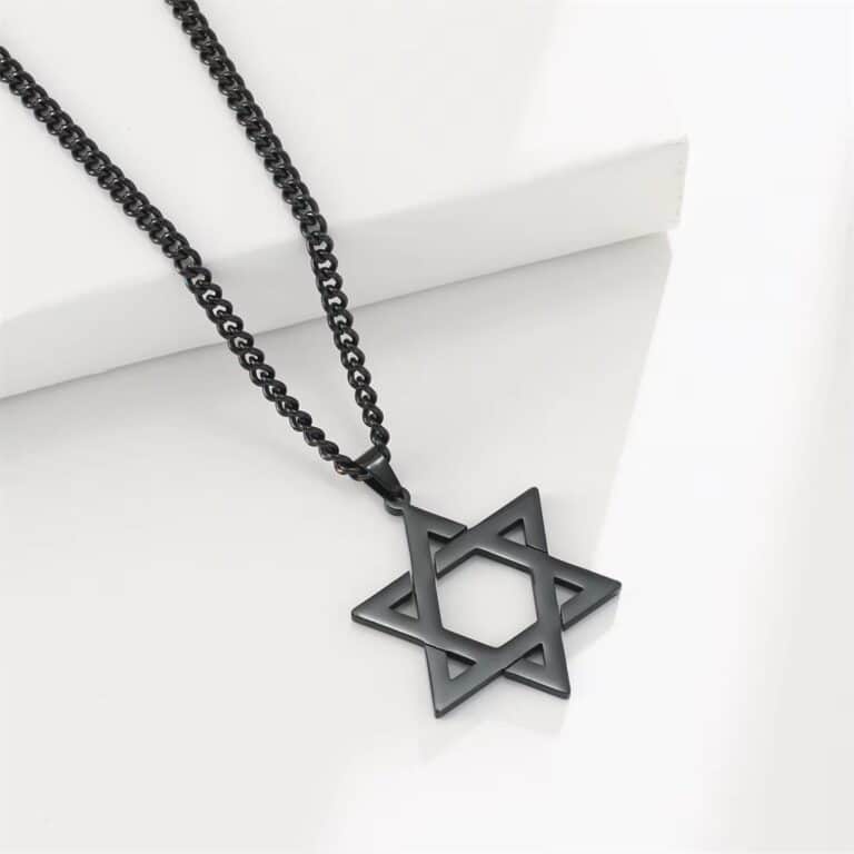 Chaine acier inoxydable avec pendentif etoile de david