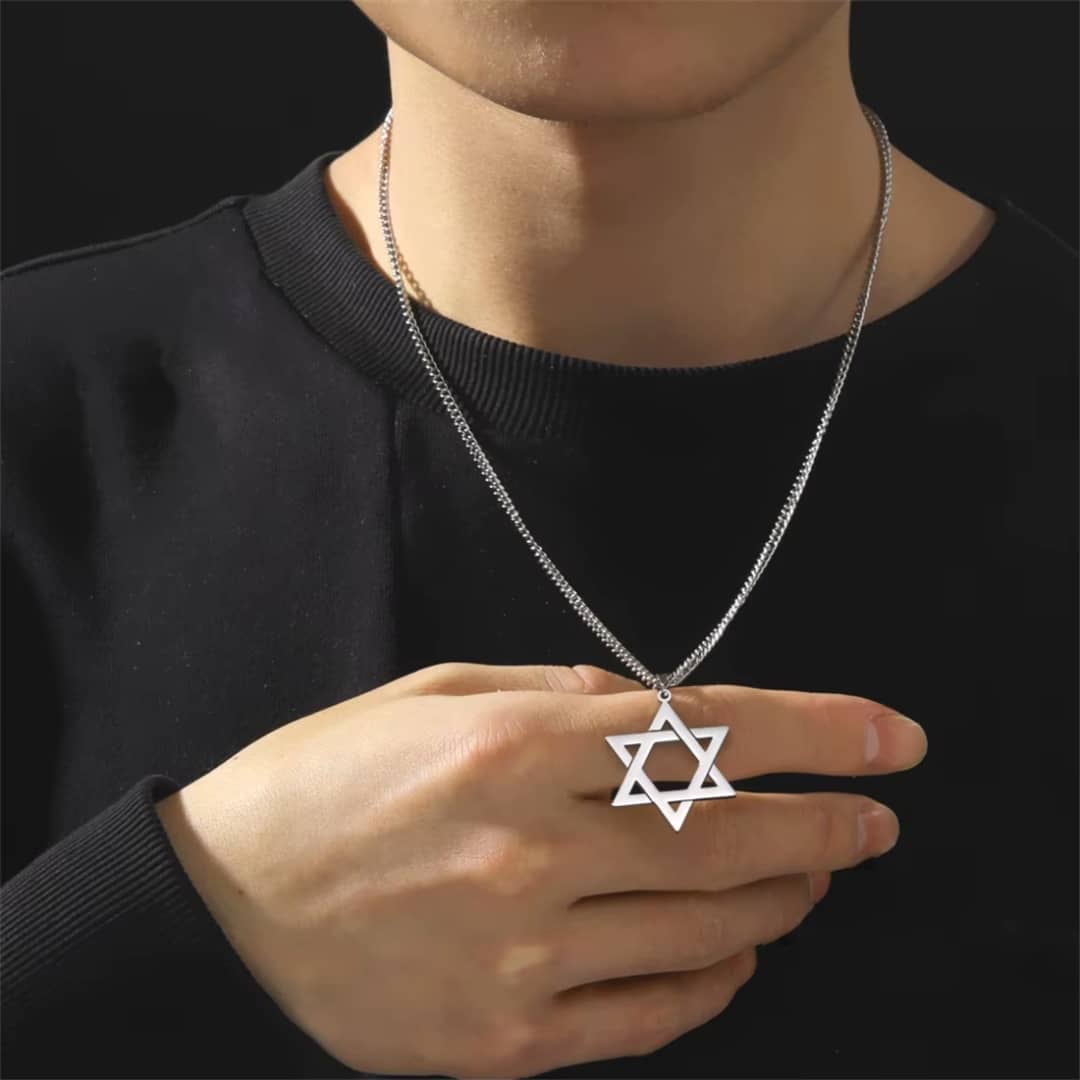 Chaine acier inoxydable avec pendentif etoile de david