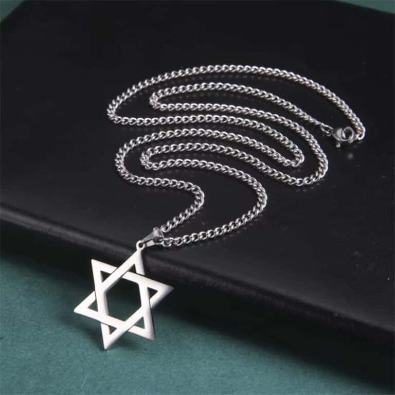 Chaine acier inoxydable avec pendentif etoile de david