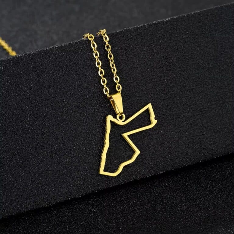 Collier Minimaliste Carte Jordanie 1
