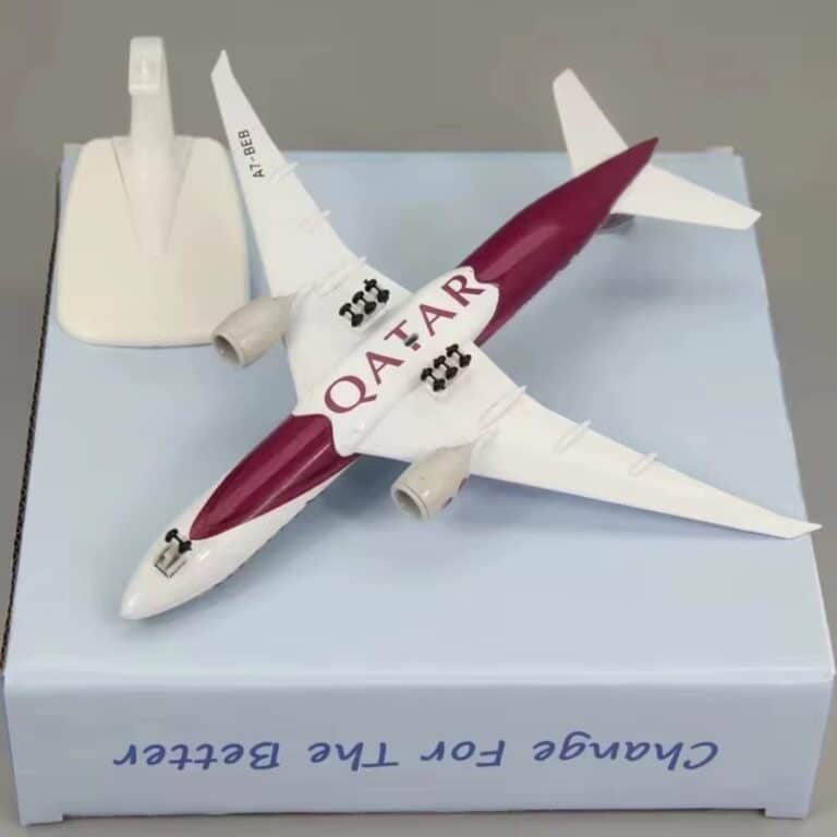Maquette Avion Boeing 777 Qatar Airways 2