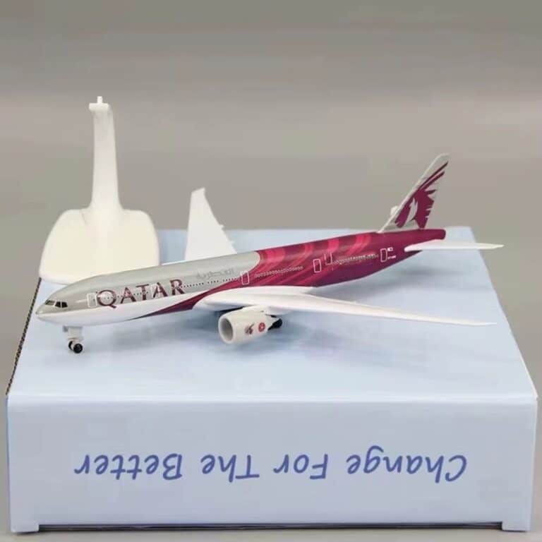 Maquette Avion Boeing 777 Qatar Airways 4