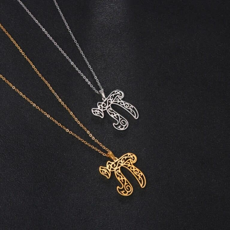 Pendentif Chai Juif en Acier Inoxydable avec Chaîne 1