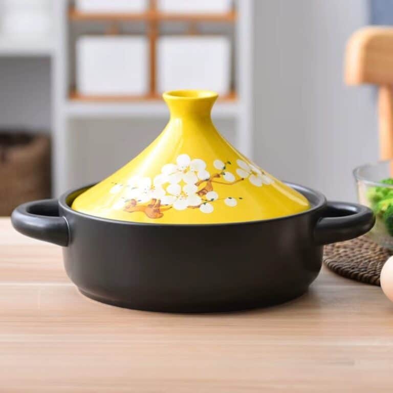 Tagine Marocain en Céramique à Motifs Floraux 4