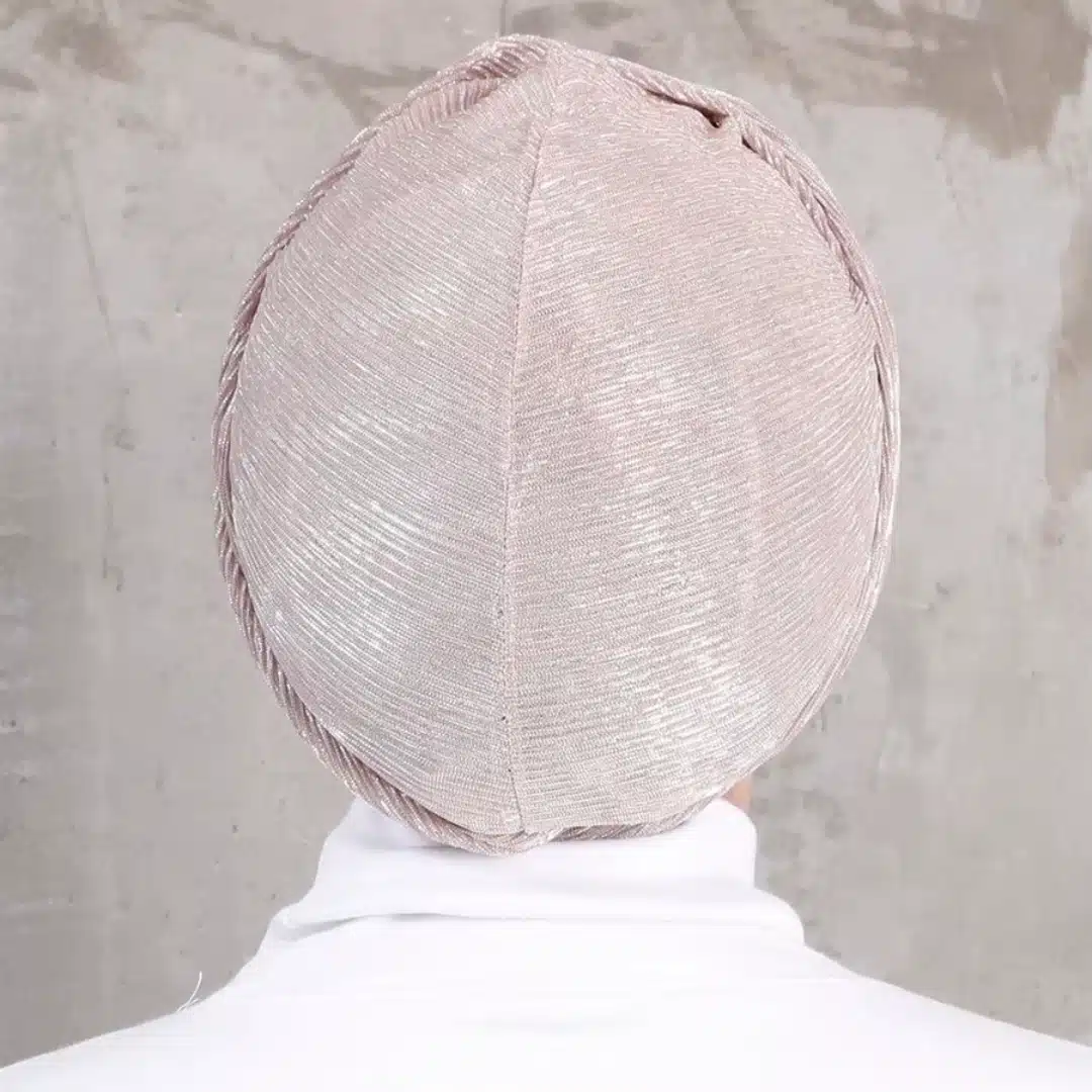 Turban élégant en tissu pour couvre-chef