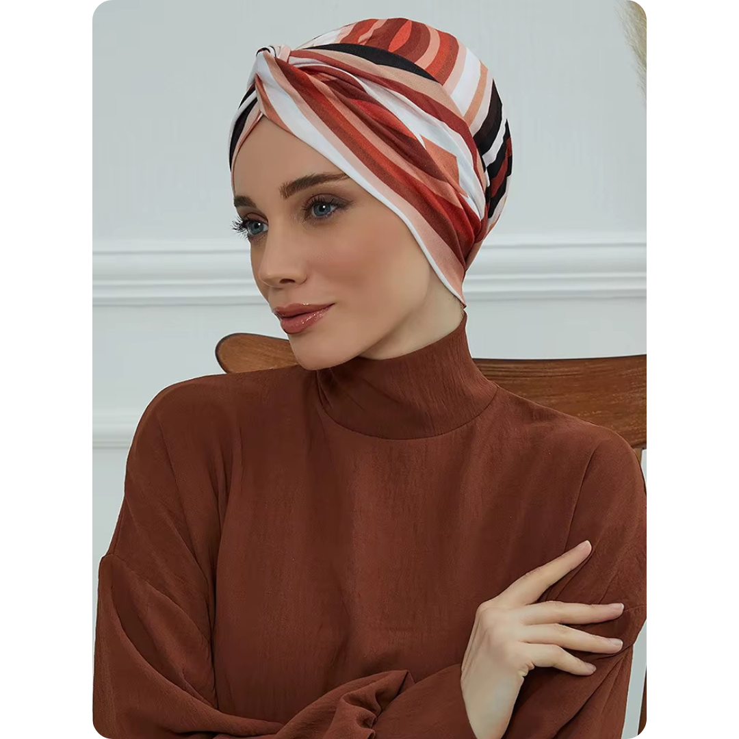 Turban Oriental Élégant à Motif 4