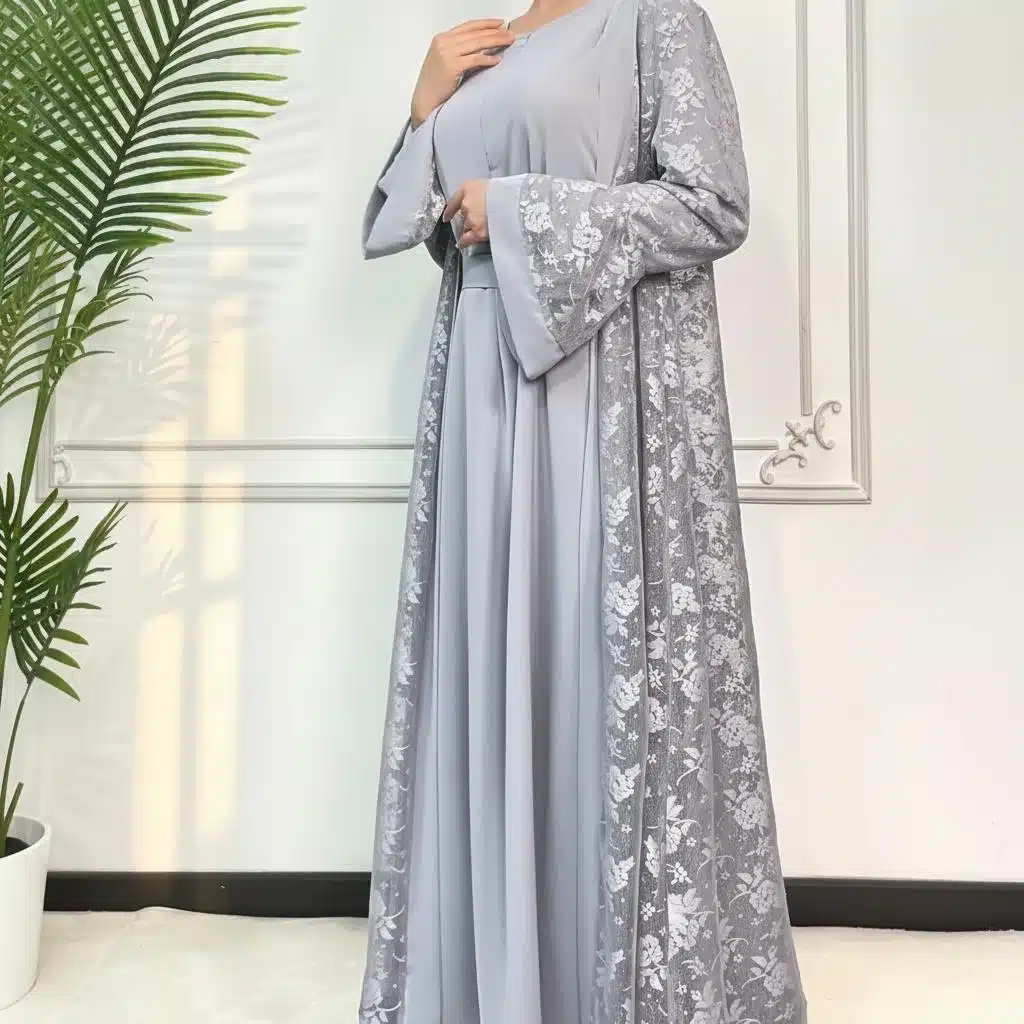 Robe longue orientale à manches larges motifs floraux