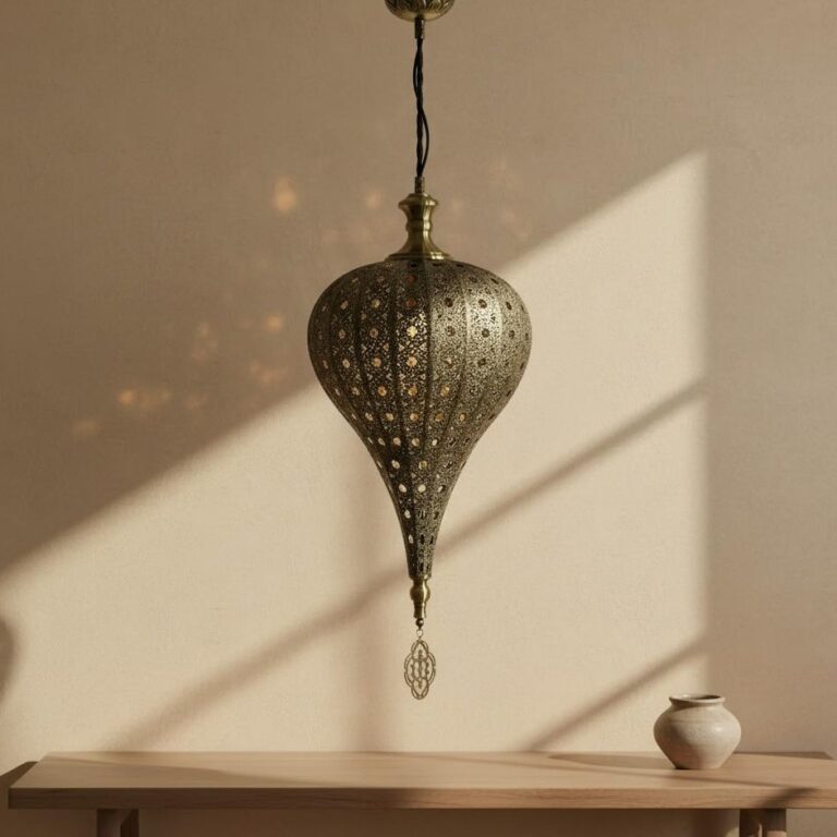 suspension-marocaine-en-fonte-avec-motif-ajoury-picture-1885-jpg