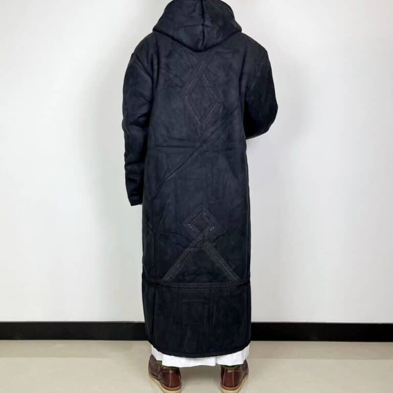 Manteau Saoudien Long à Capuche Épais avec Poches Latérales 5