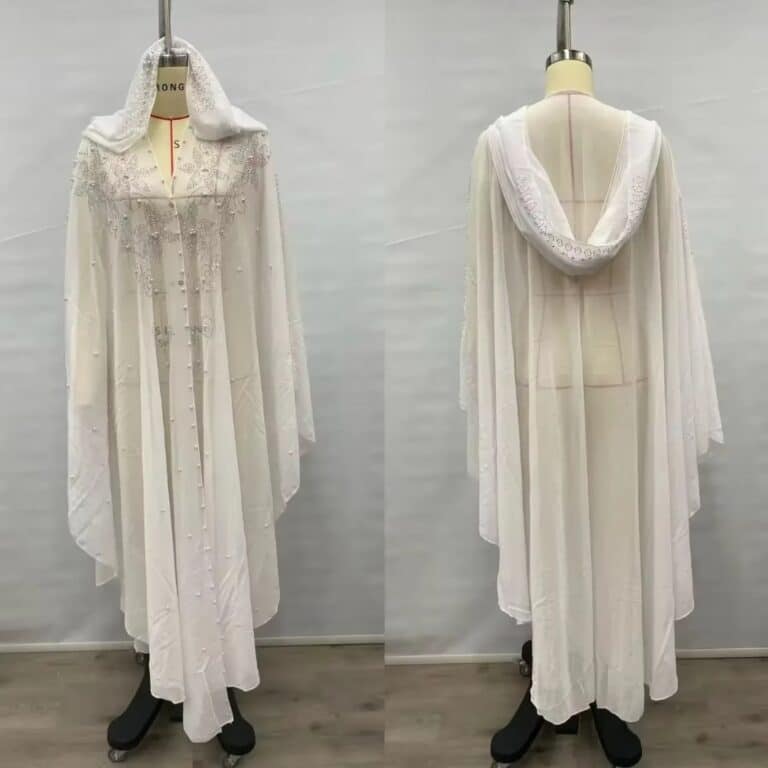 Robe Abaya Scintillante à Capuche avec Perles et Strass 10