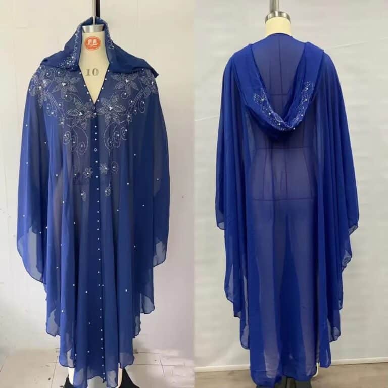 Robe Abaya Scintillante à Capuche avec Perles et Strass 3