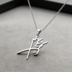 Collier-signature-calligraphique-Pahlavi-en-acier-antirouille-argente-ou-dore-picture-6