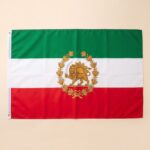 Iraanse vlag met leeuw, zon en gouden kroon