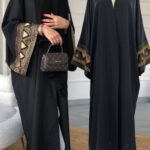 Kaftan-marocain-en-polyester-fluide-avec-manches-kimono-brodees-et-col-en-V-picture-4